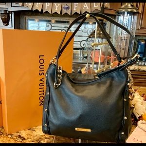 MICHAEL KORS
Brooklyn Large Leather Shoulder Bag